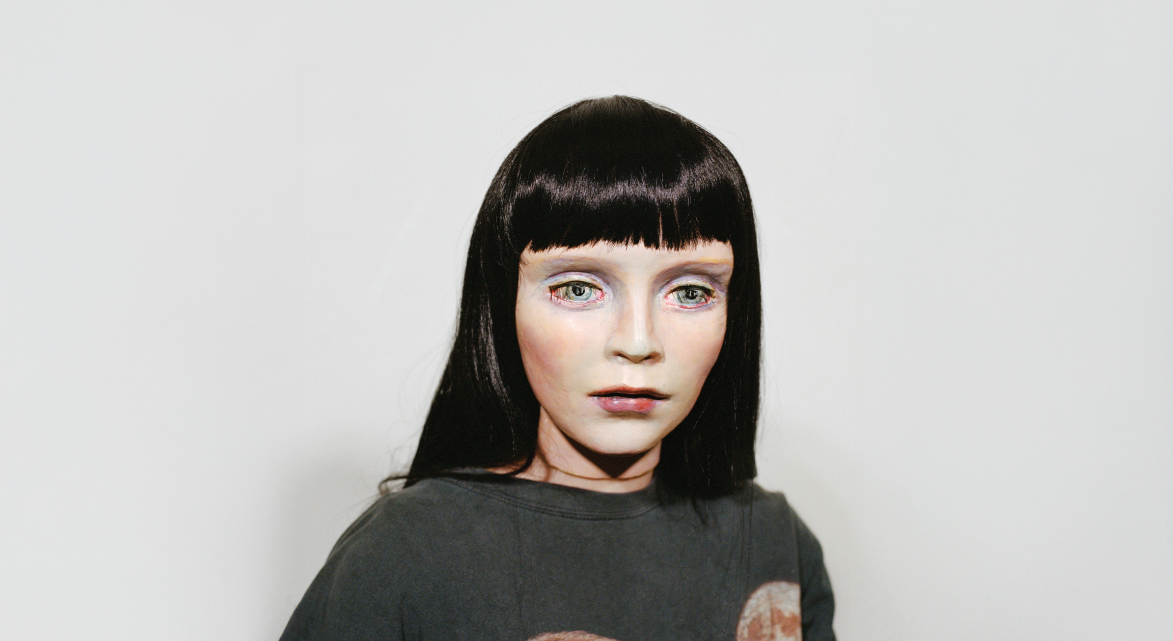 Hildur Guðnadóttir - sculpture by Gisèle Vienne.png