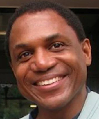 Andrew_Thomas.jpg
