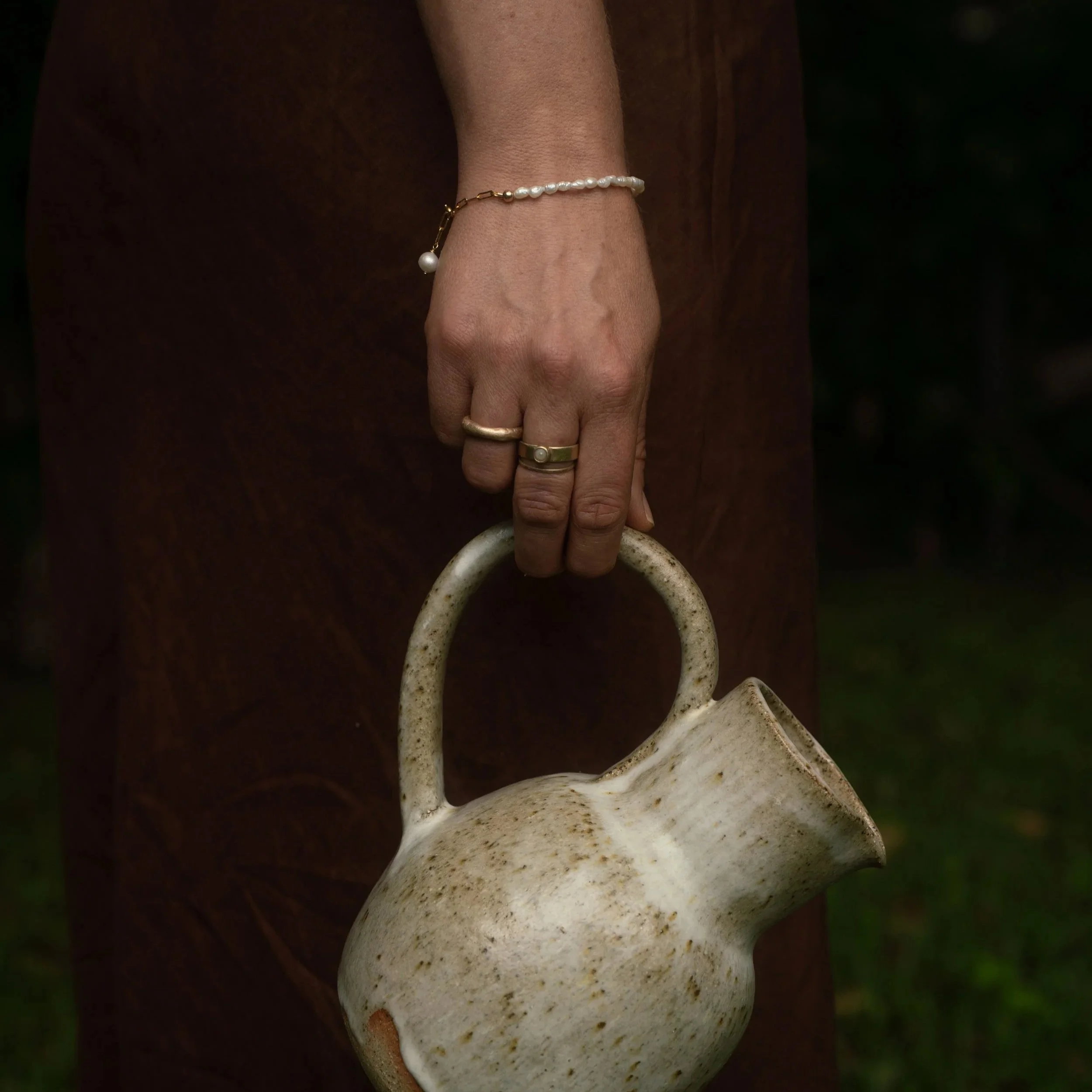 jug1.jpg