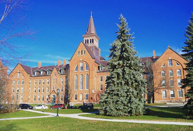 📅 Friday, Nov. 30 📅 ⏰ 3:30-5:00, 5:15-6:45 ⏰ 
How can Burlington respond collectively to Climate Change, and continue to meet the Social and Ecological challenges of the coming decades?
❗️Forum is Free &amp; Open to the Public❗️