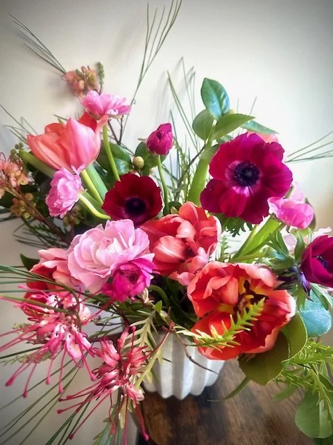 V Day Big Juicy Arrangement.jpeg