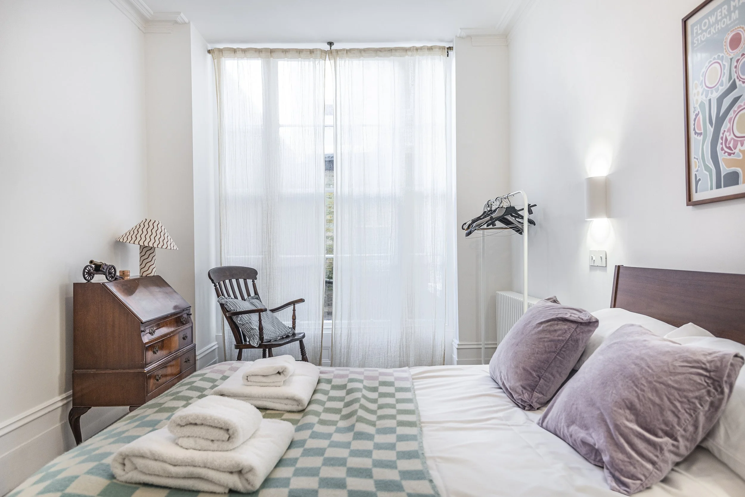 Bedroom 1-.jpg