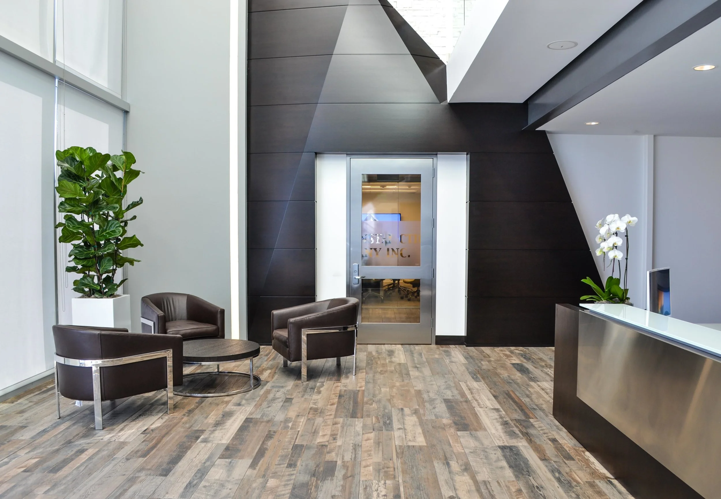 pid-bomel_lobby.jpg