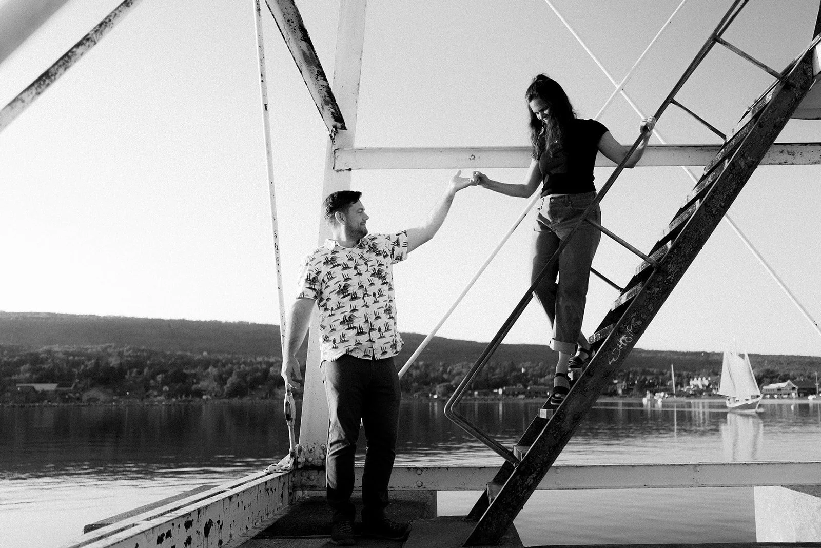 grand_marais_engagement_photos_artist_point-68.jpg