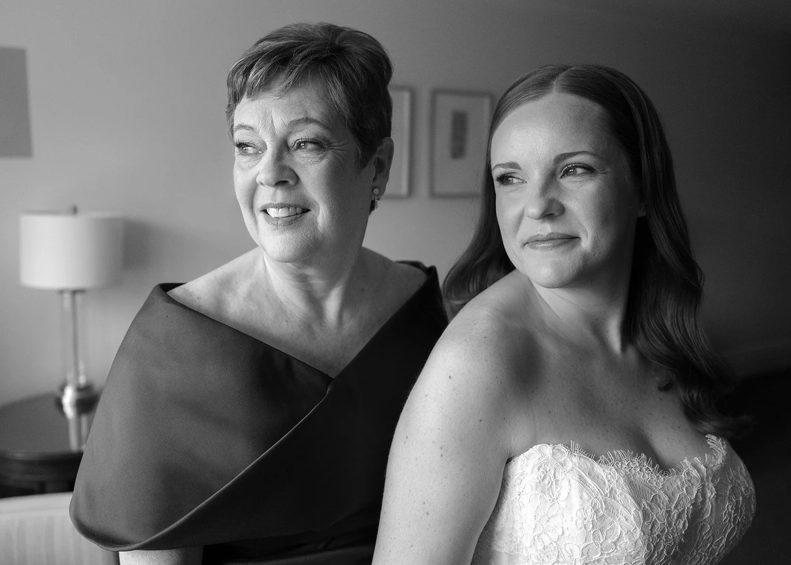 UniversityClubofChicagoWedding_GettingReady00005.jpg