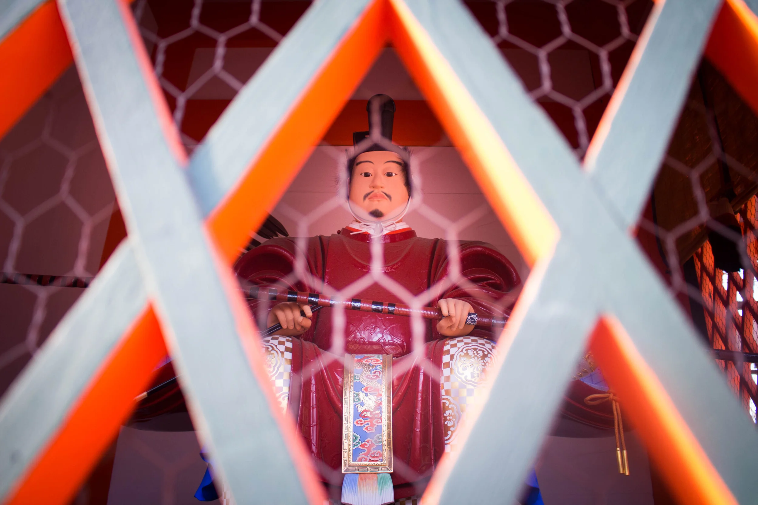emperor in shrine.jpg