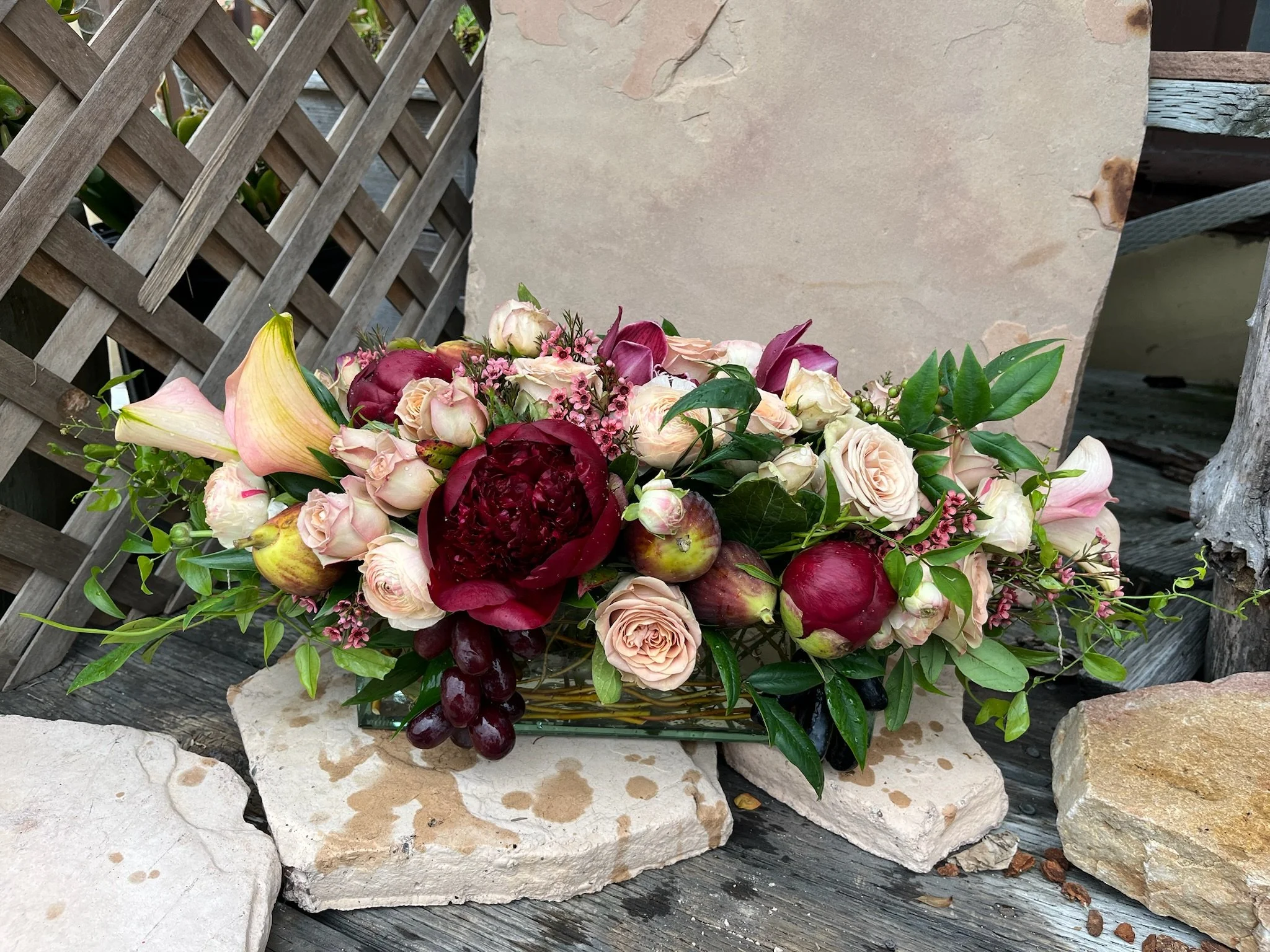 Winter Fig Centerpiece