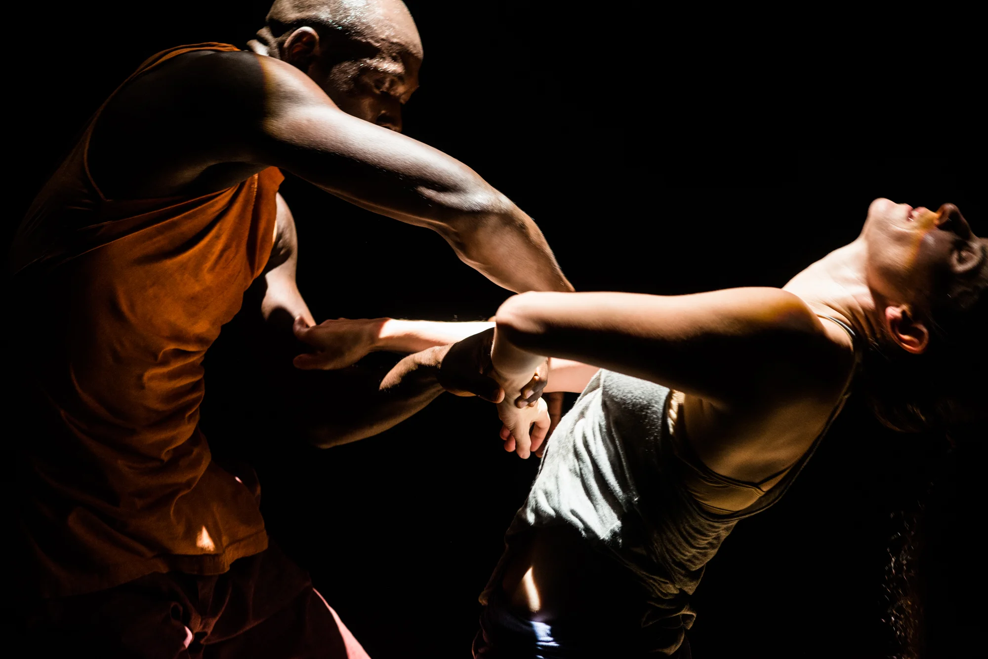 ANIKAYA Dance Theater – Entangling – Choreographer Residency Program