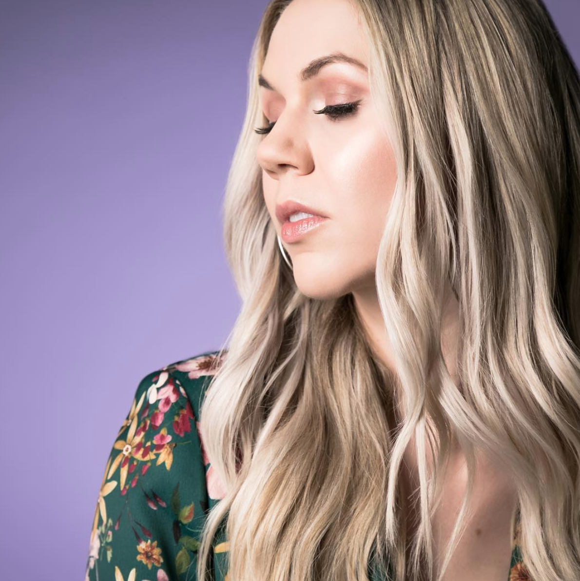 Episode 1: A Conversation About Heartbreak with Nashville-Based Singer-Songwriter Lindsey Ray