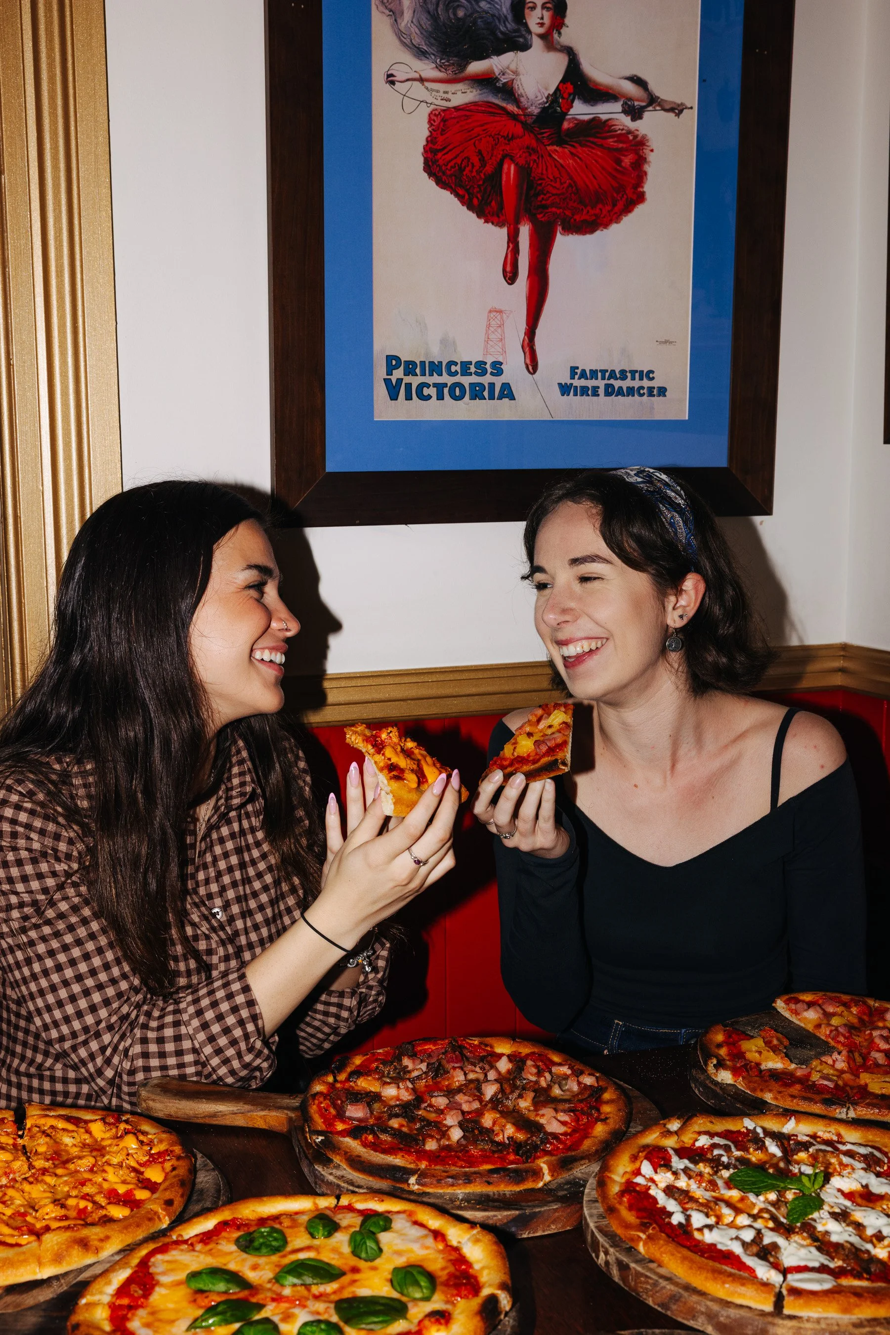 dining49.jpg