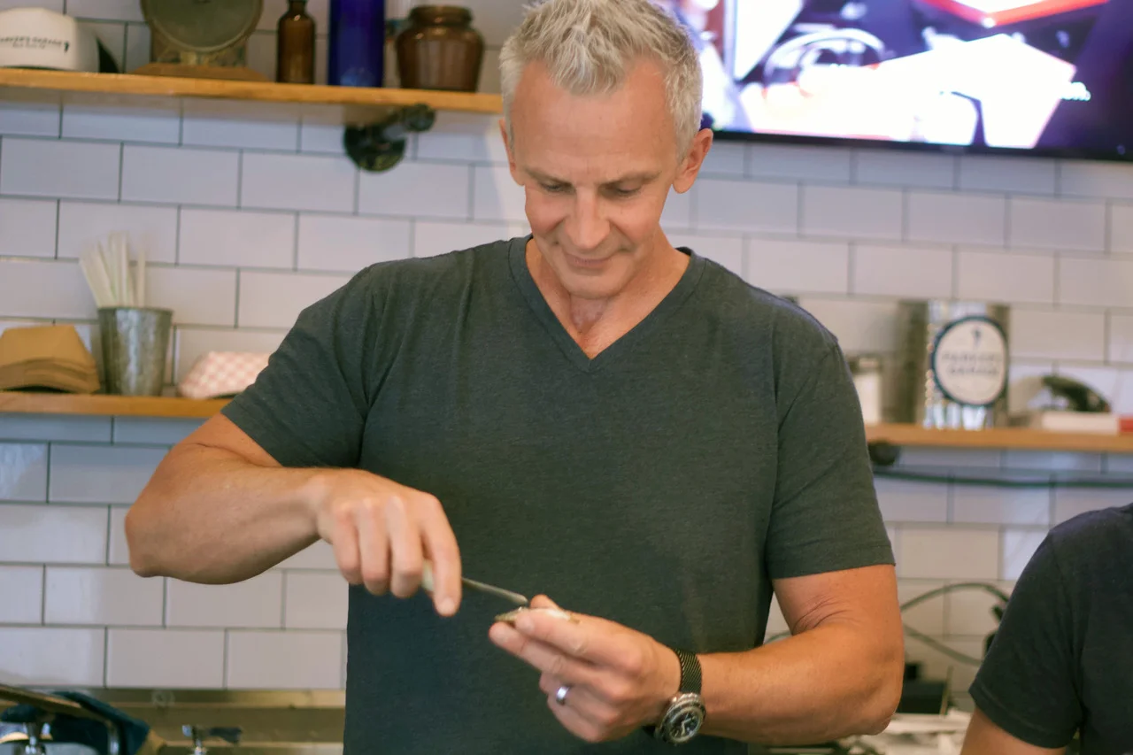 This guy knows a thing or two about oysters and romance.