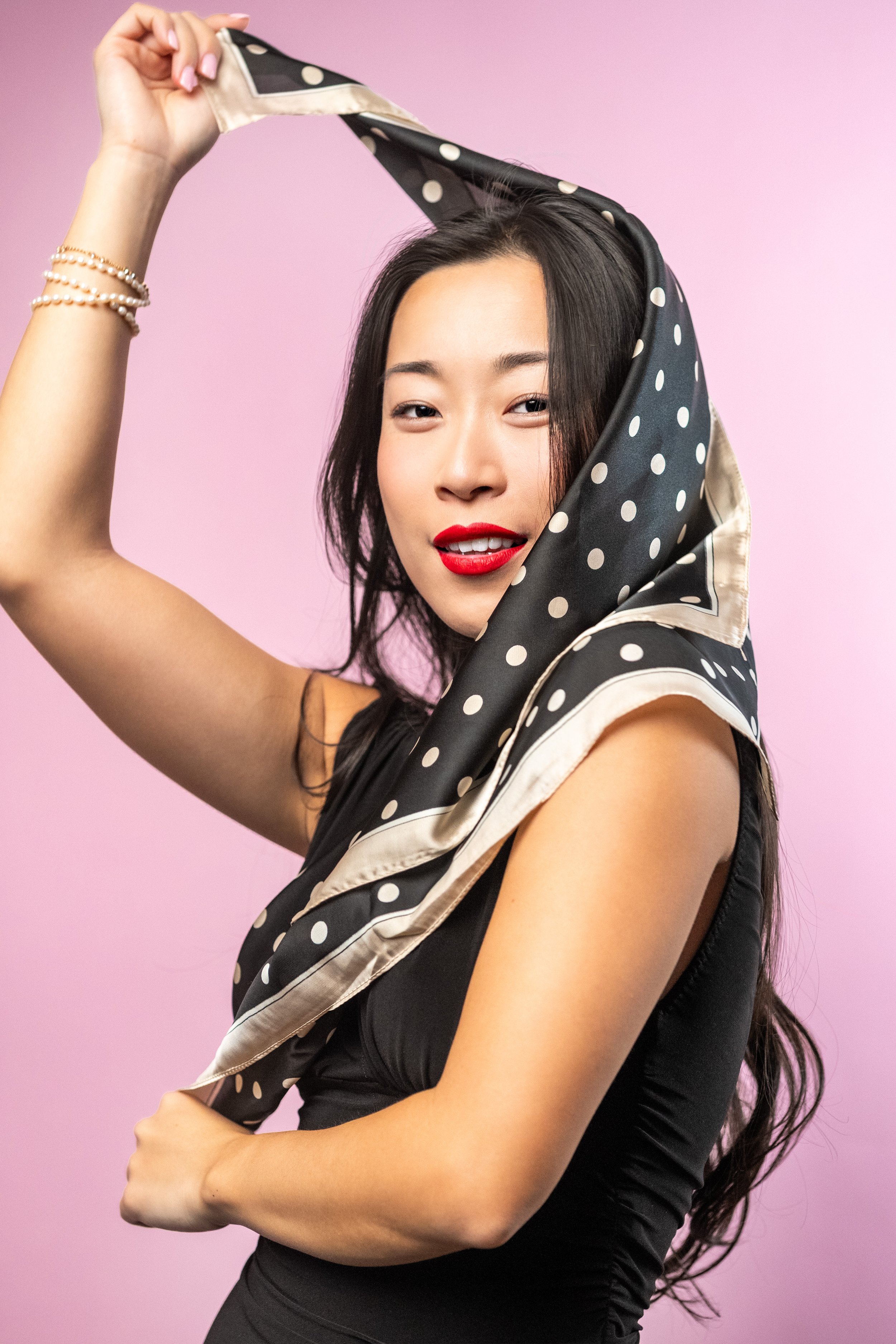 Slyvia Scarf 4.jpg
