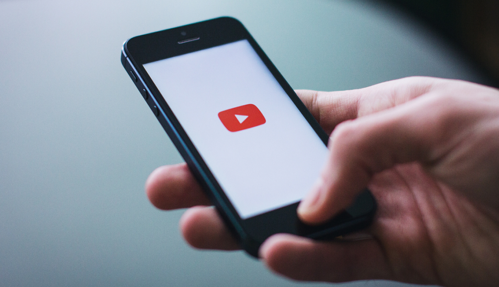  Mastering Cinematic Techniques for Short-Form Social Media Videos