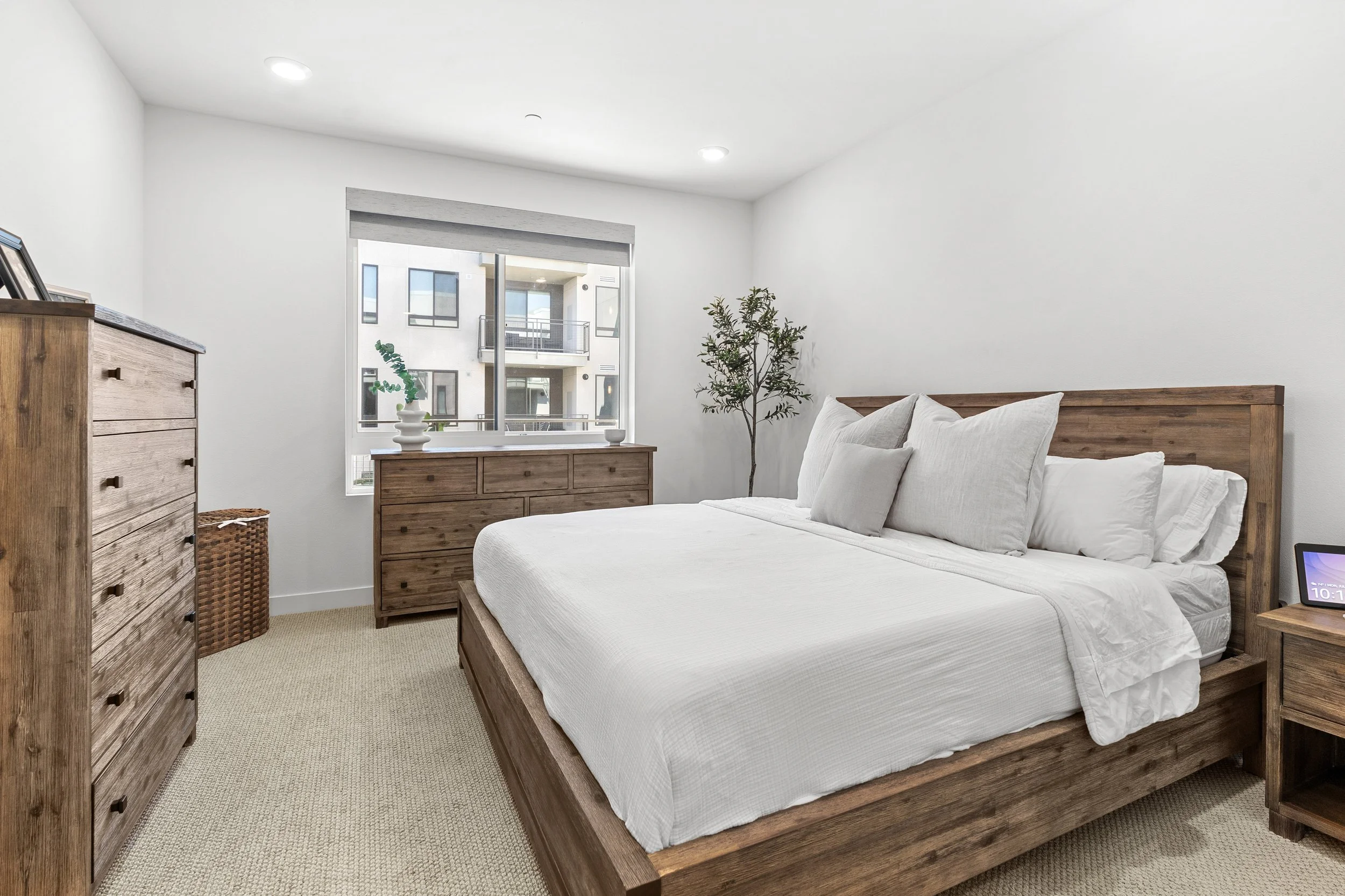 Lower Res_Online_2436 Nolita_011.jpg