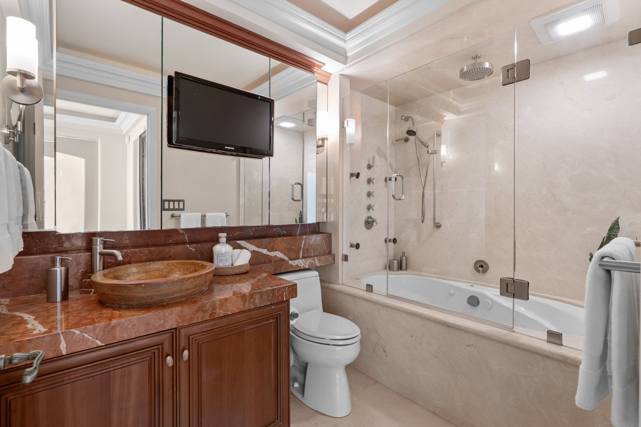 601 Lido Park_web-021.jpg