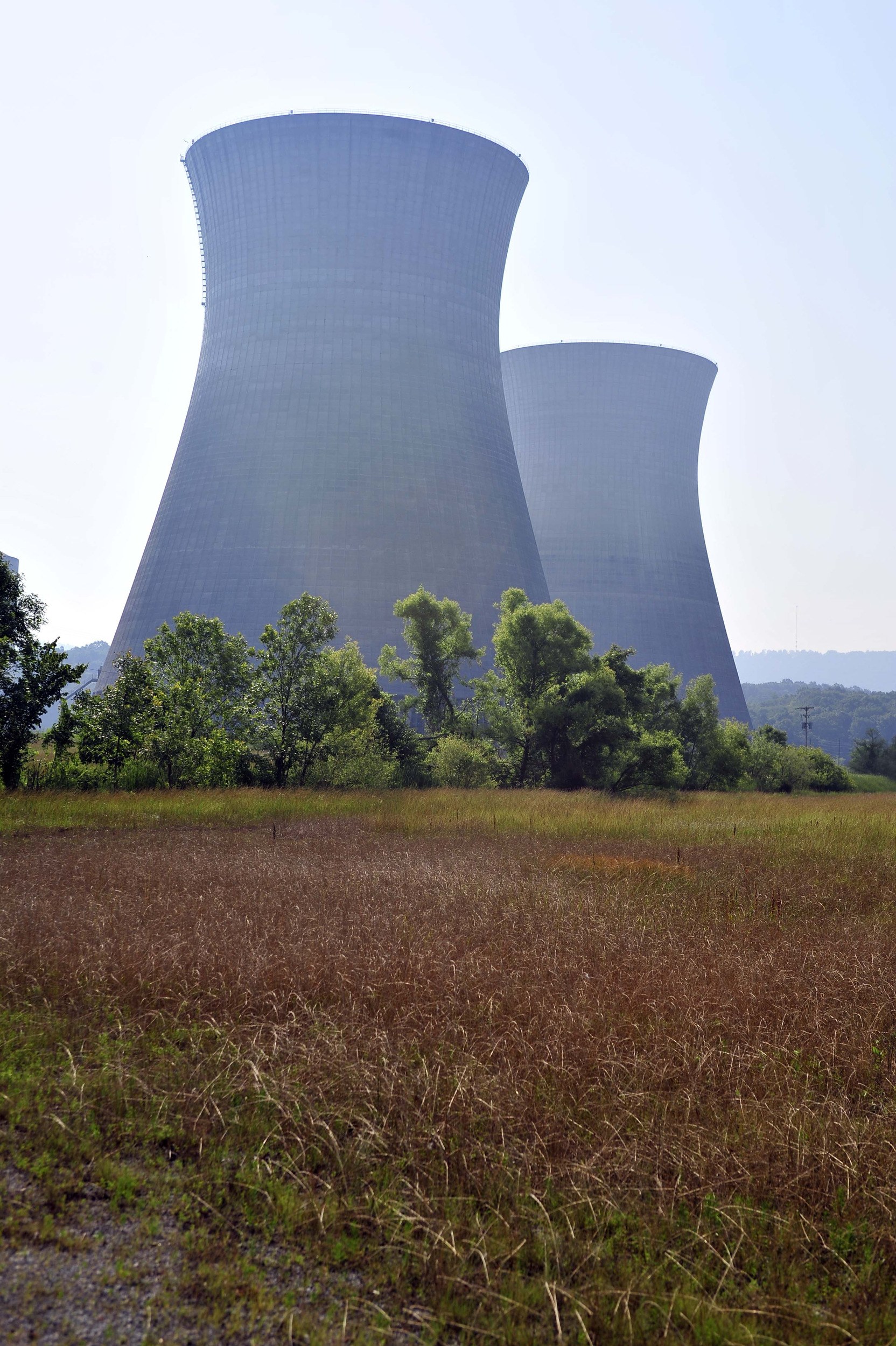  The cooling towers at the non-operational Bellefonte Nuclear Power Plant June 2, 2011 in rural Hollywood, Alabama. 