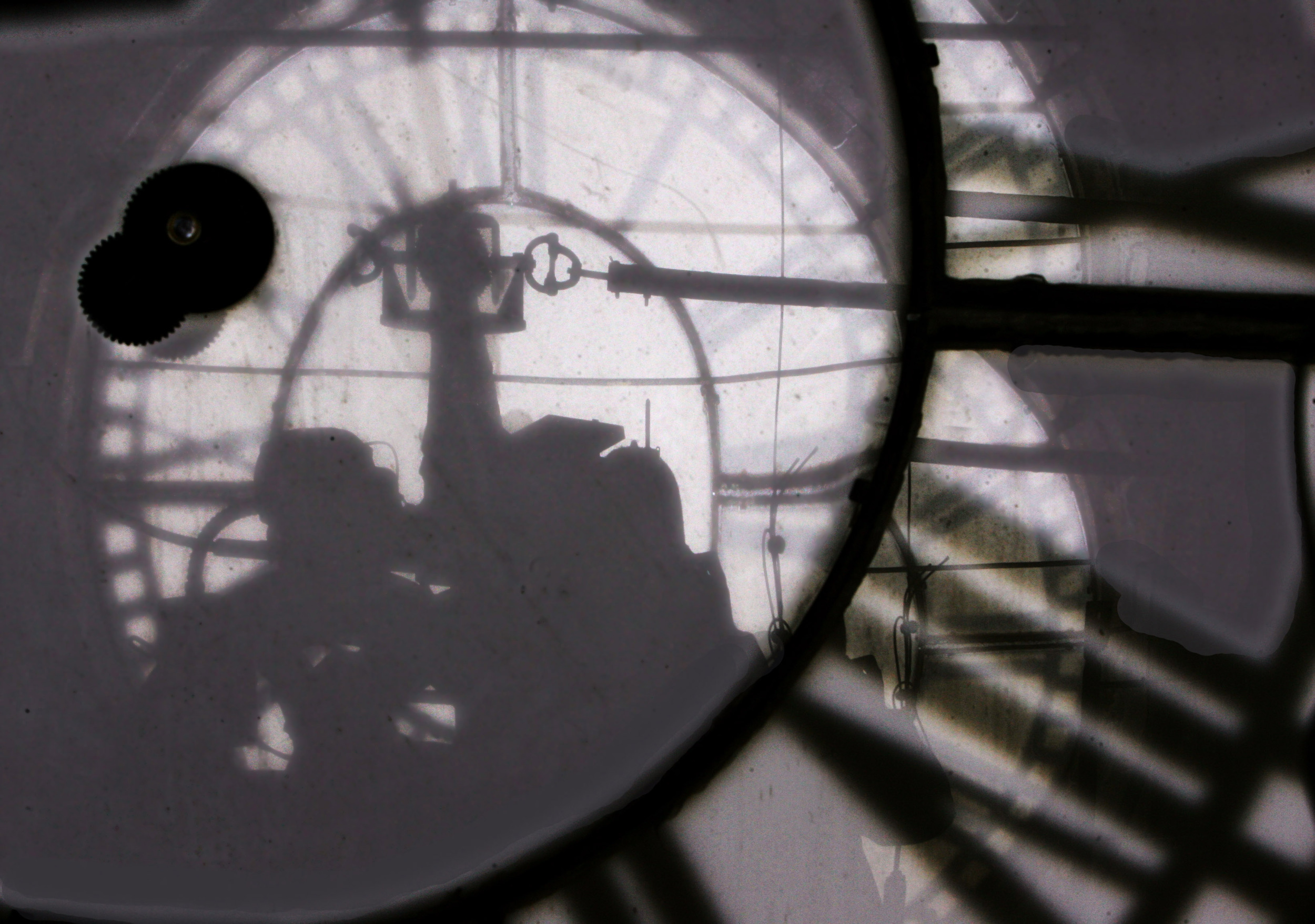  Reflections of the four clock faces inside the courthouse clocktower January 30, 2007 in Springfield, Tenn. 