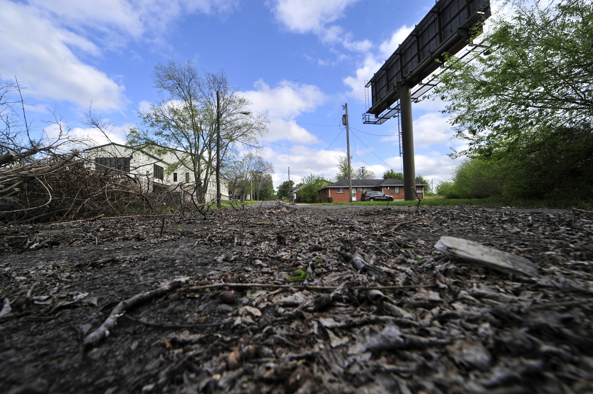  LeRyan Nicholson's body was found burned and wrapped in a carpet in the morning hours of April 13, 1998 on this dead-end of Mary Street in North Nashville. Nicholson was reported missing on April 12, 1998 at the age of 18. He was buried as a John Do