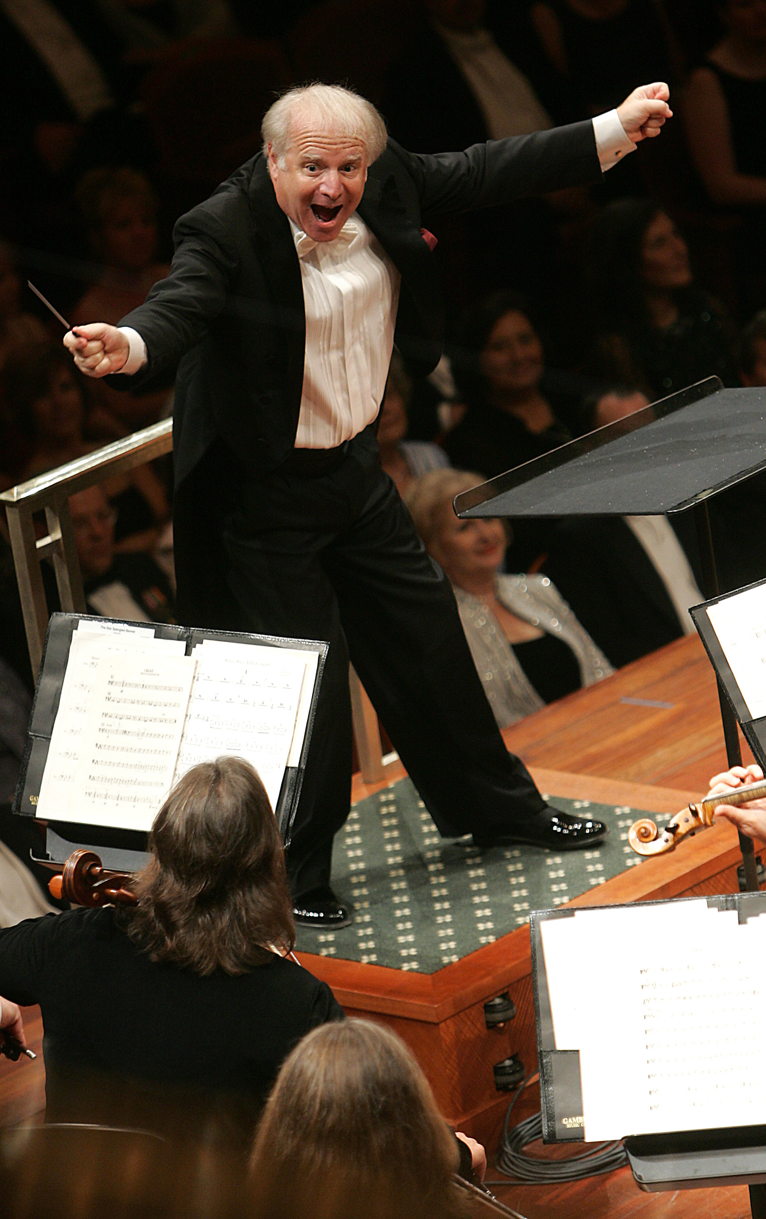  Leonard Slatkin leads the Nashville Symphony at the opening of the Schermerhorn Symphony Center, Saturday, September 9, 2006.  