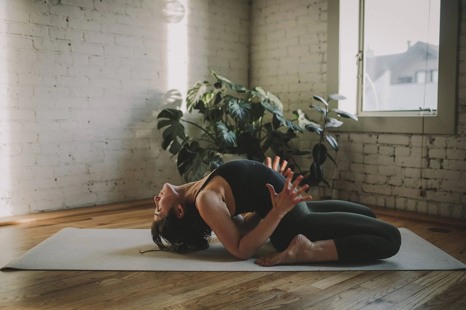 livia supta virasana.jpg