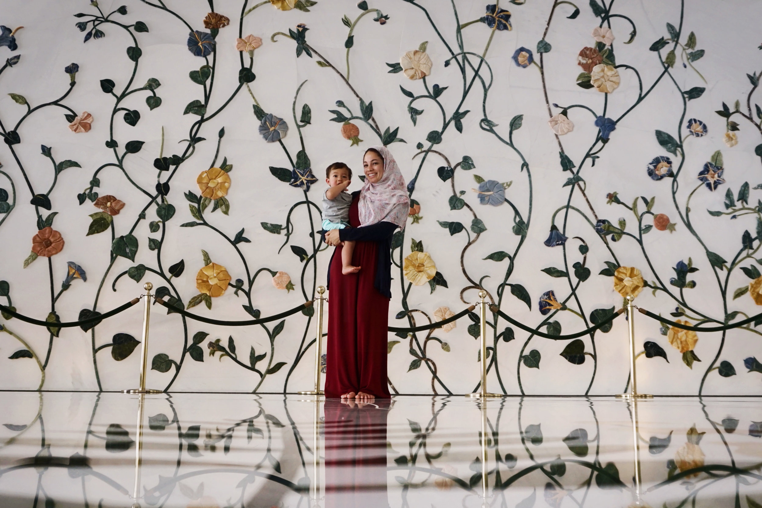 UAE_Abu Dhabi_Sheikh Zayed Mosque_inside floral wall_mom baby.jpg