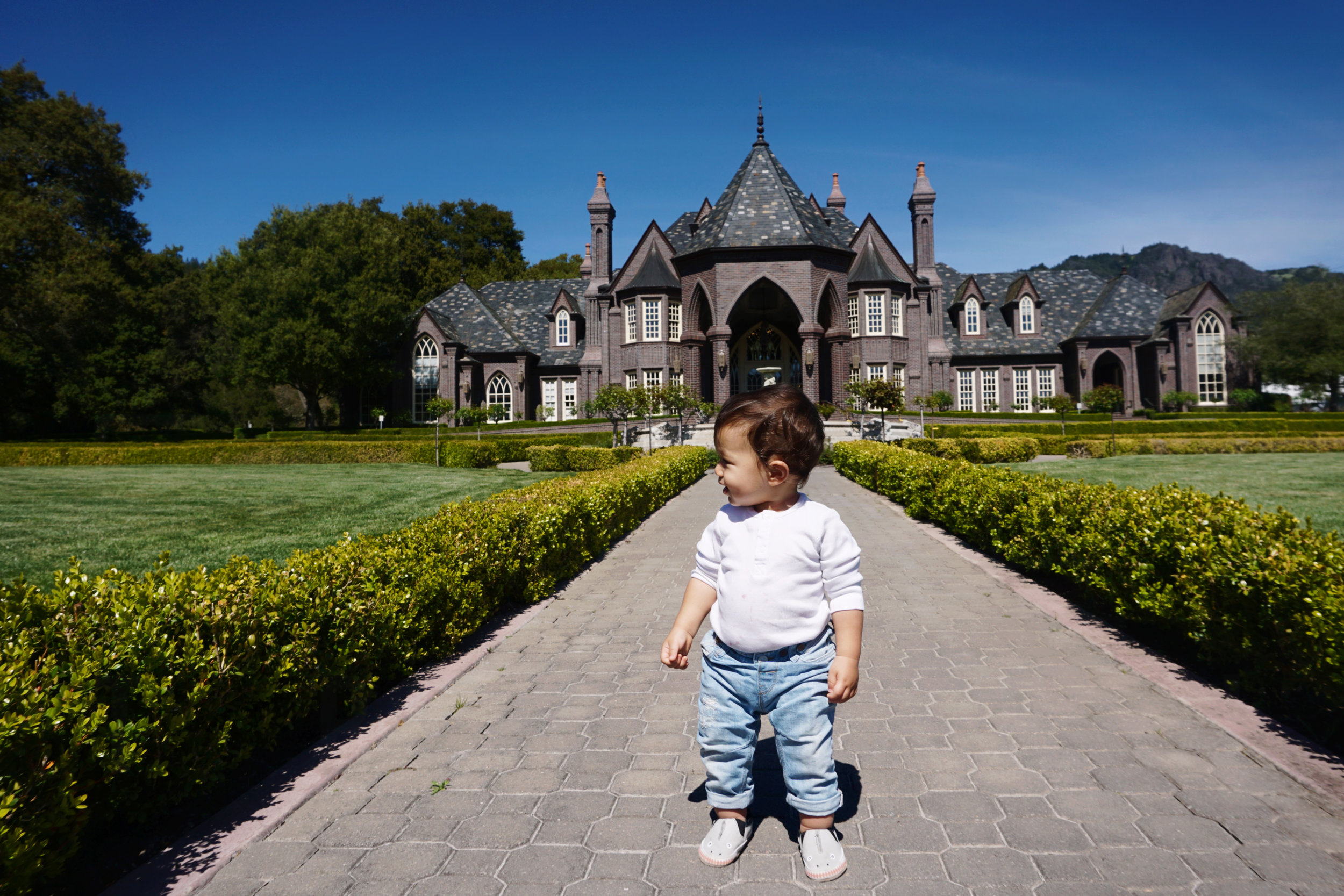 USA_California_Sonoma_Napa_Ledson Winery & Vineyards_baby toddler out front castle.jpg