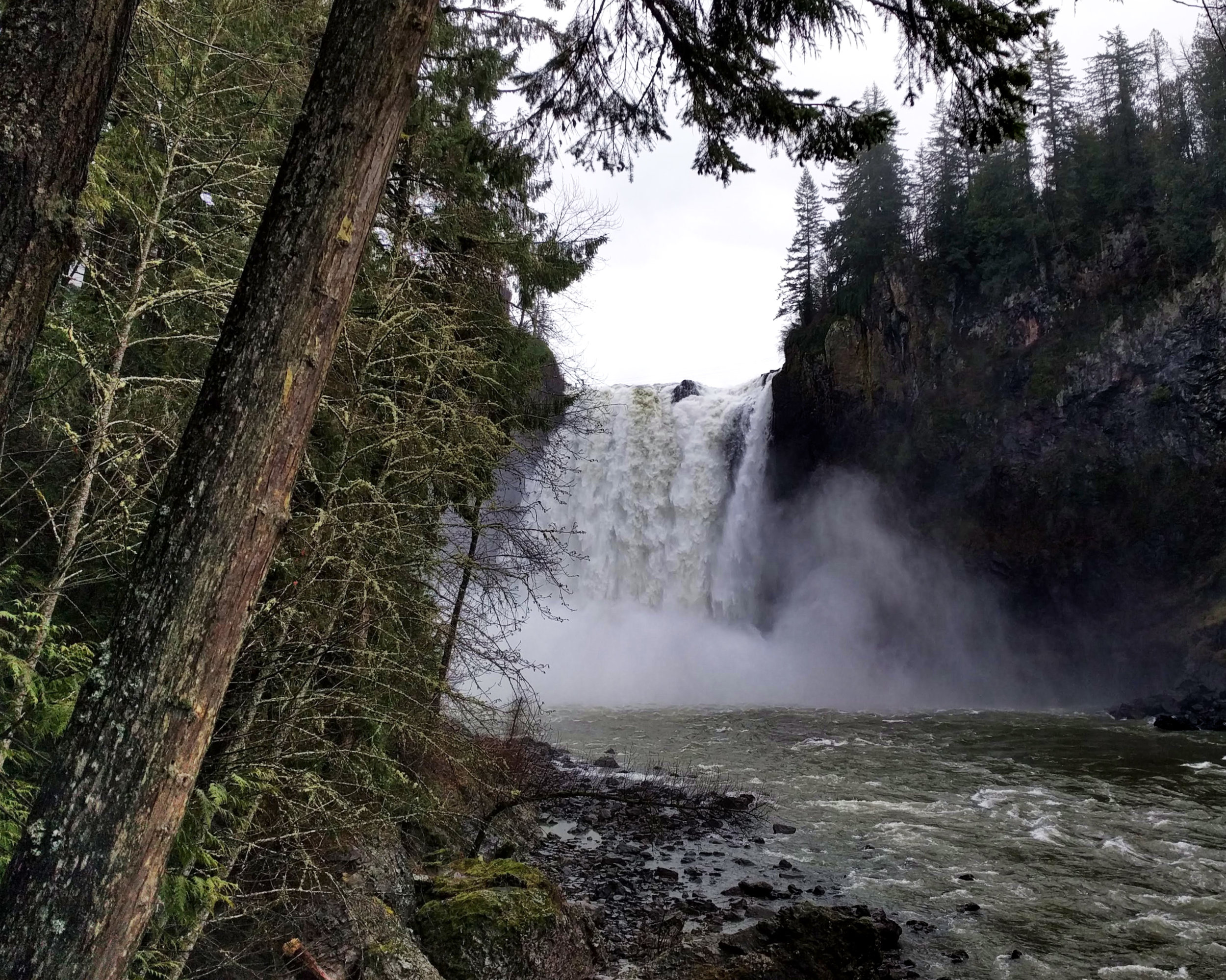 Waterfall view from the lower boardwalk
