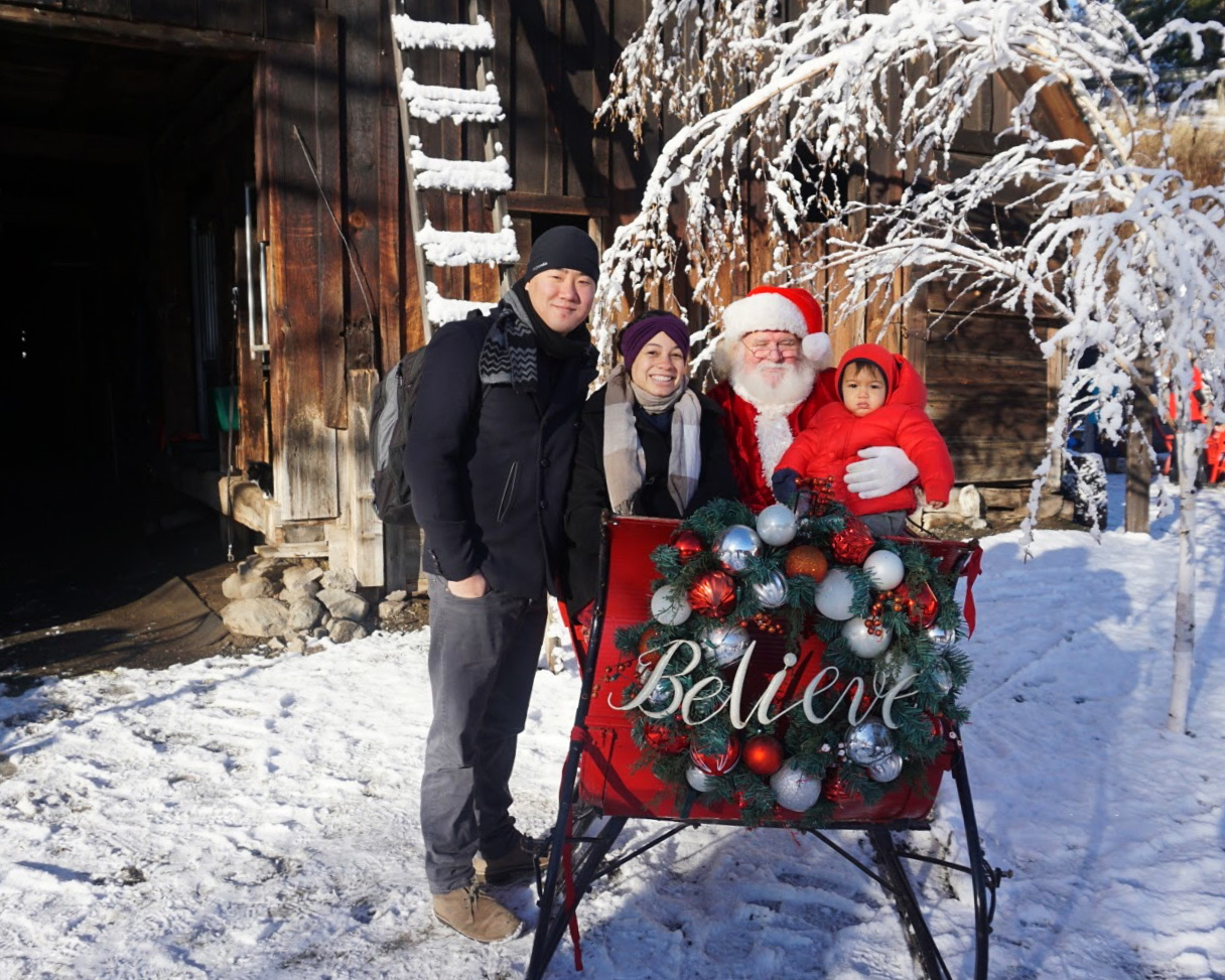 Meeting Santa at Leavenworth Reindeer Farm