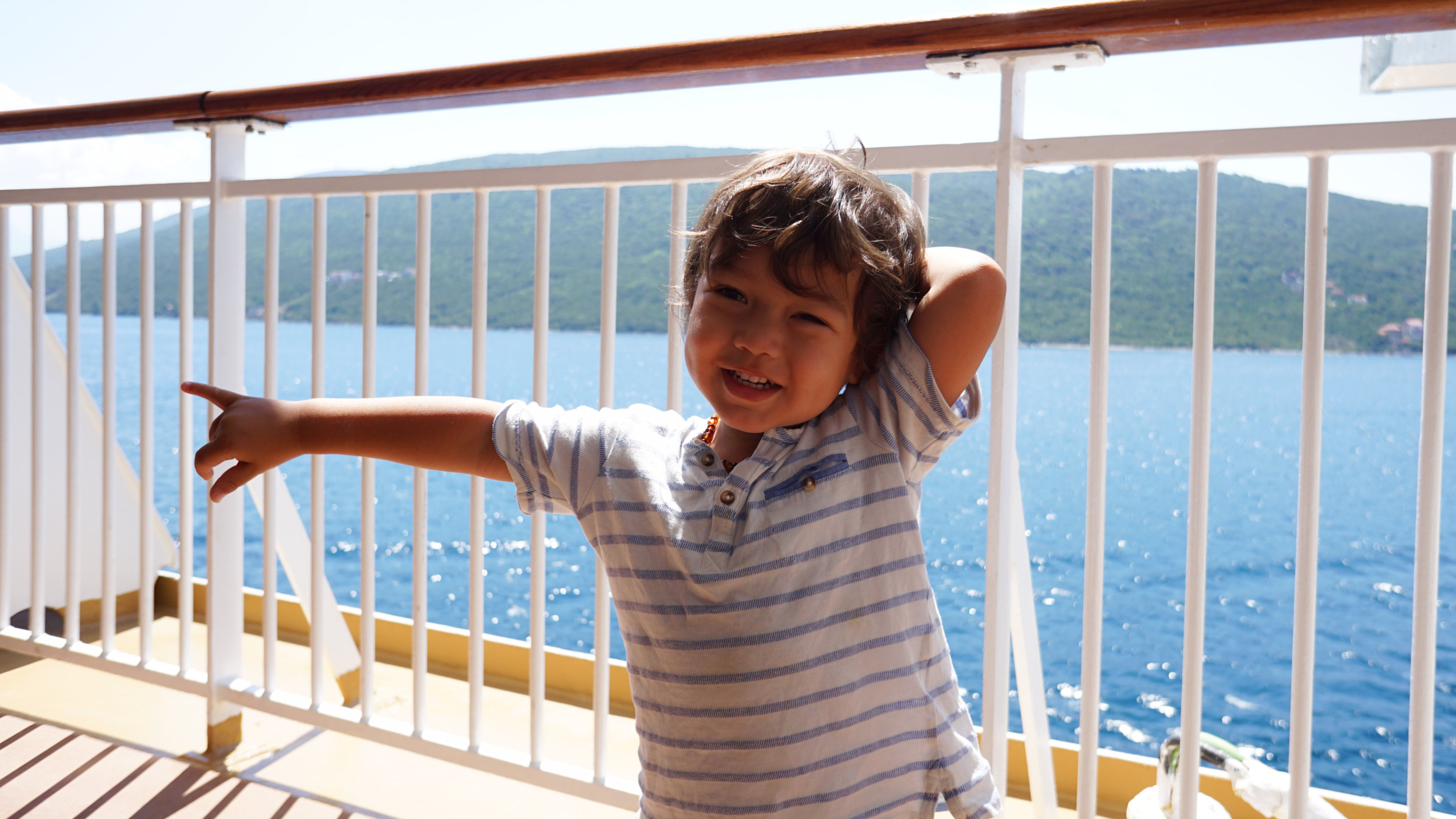 Elden (2.5 years old) watching for other boats