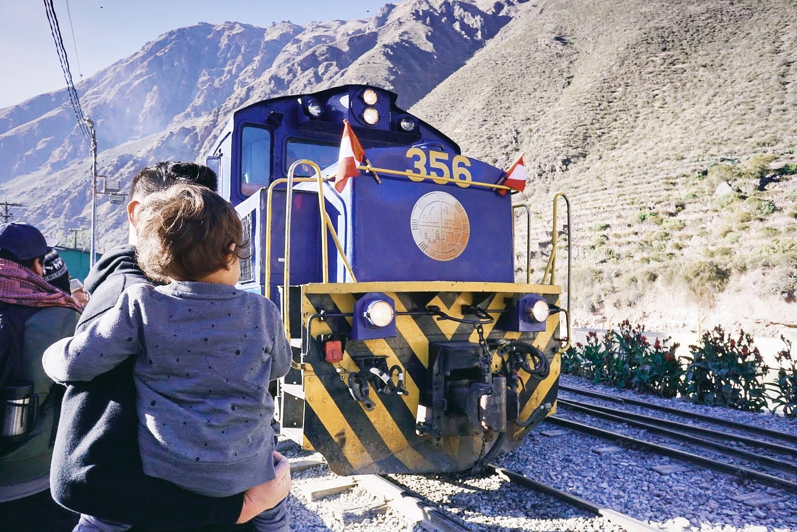 Elden (2.5 years old) checking out the PeruRail trains