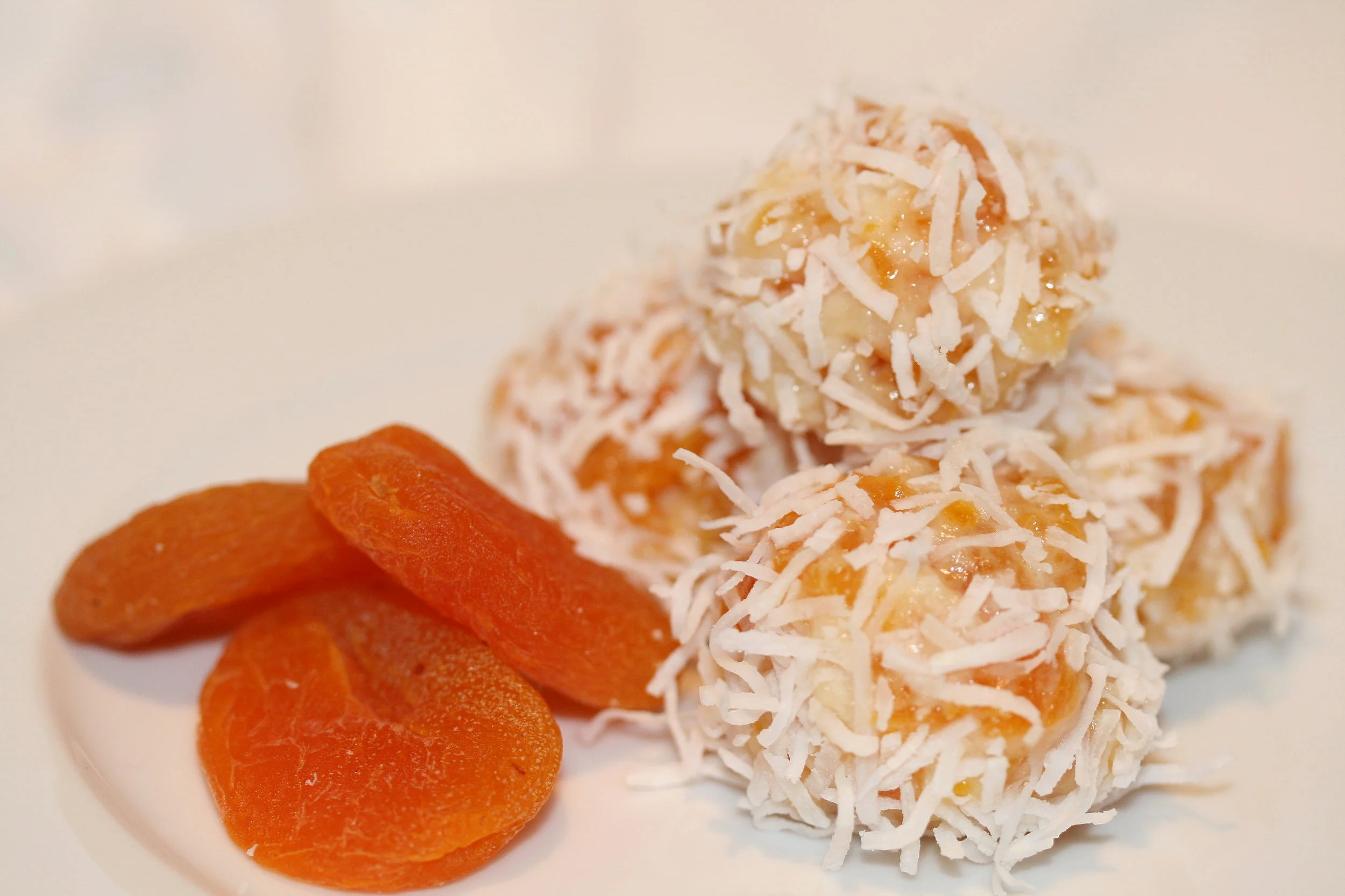 Recipe Apricot Bites.jpg