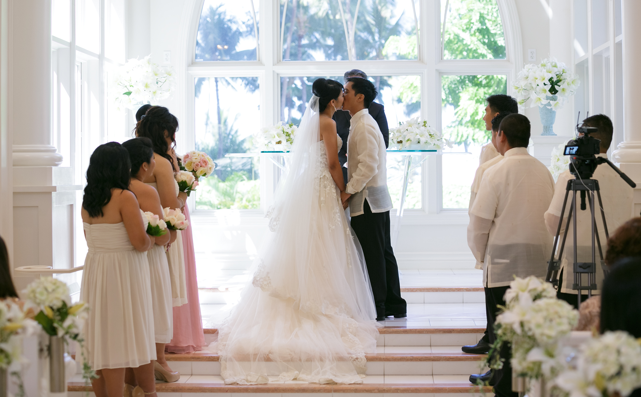 Wedding ceremony at Akala Chapel at Hilton Hawaiian Village