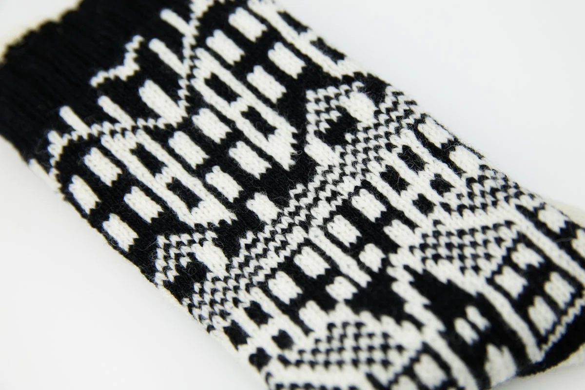 socks black ivory2.jpg