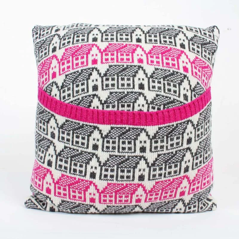 cushion pink2.jpg