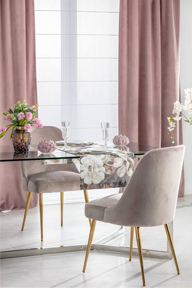 Pink velvet blinds.jpg