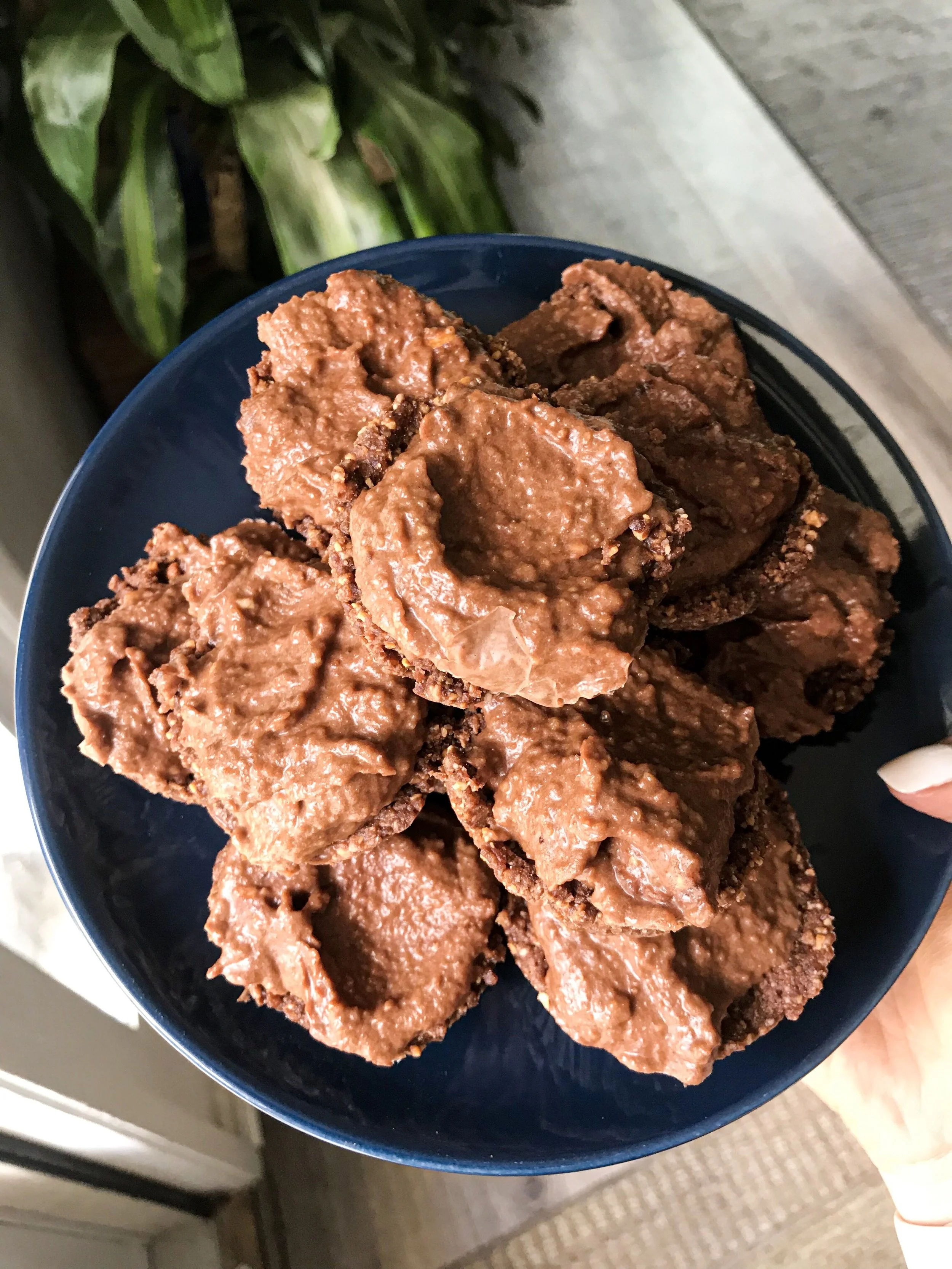 GLUTEN FREE MINI COCOA CAKES