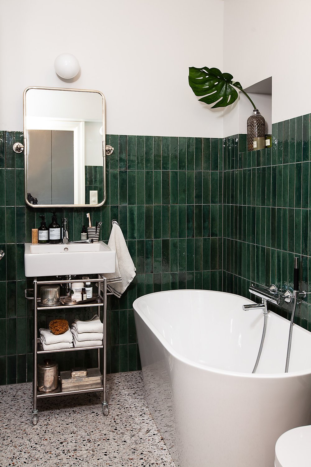  The Perfect Green for a Gramercy Bath? 