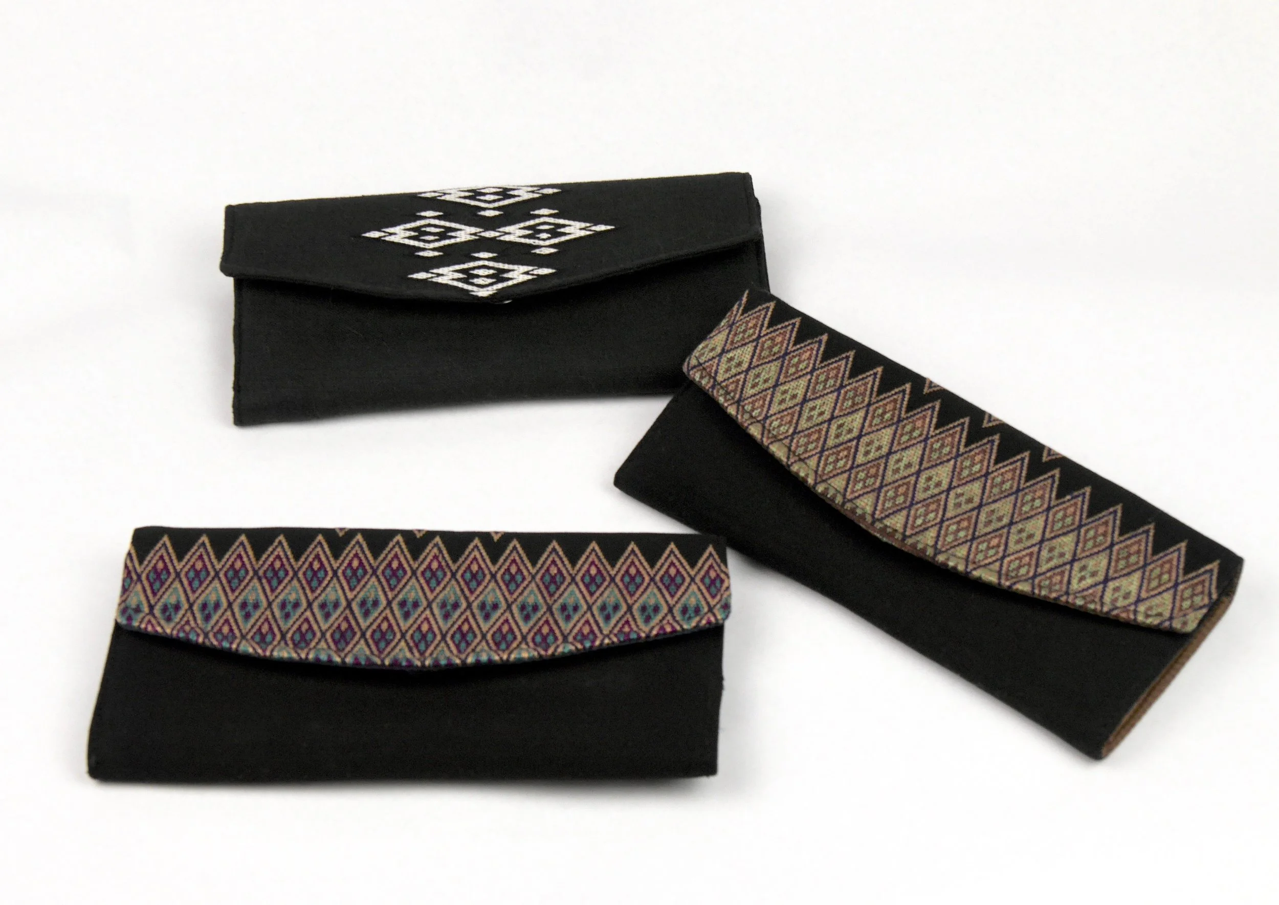 Hand-embroidered Wallet