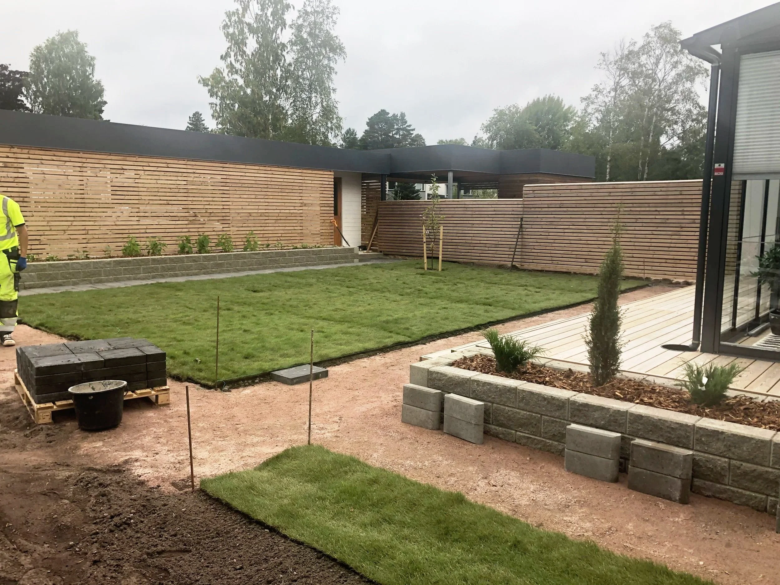 Tontunmäki isompi rakennusaikainen kuva 4.jpg