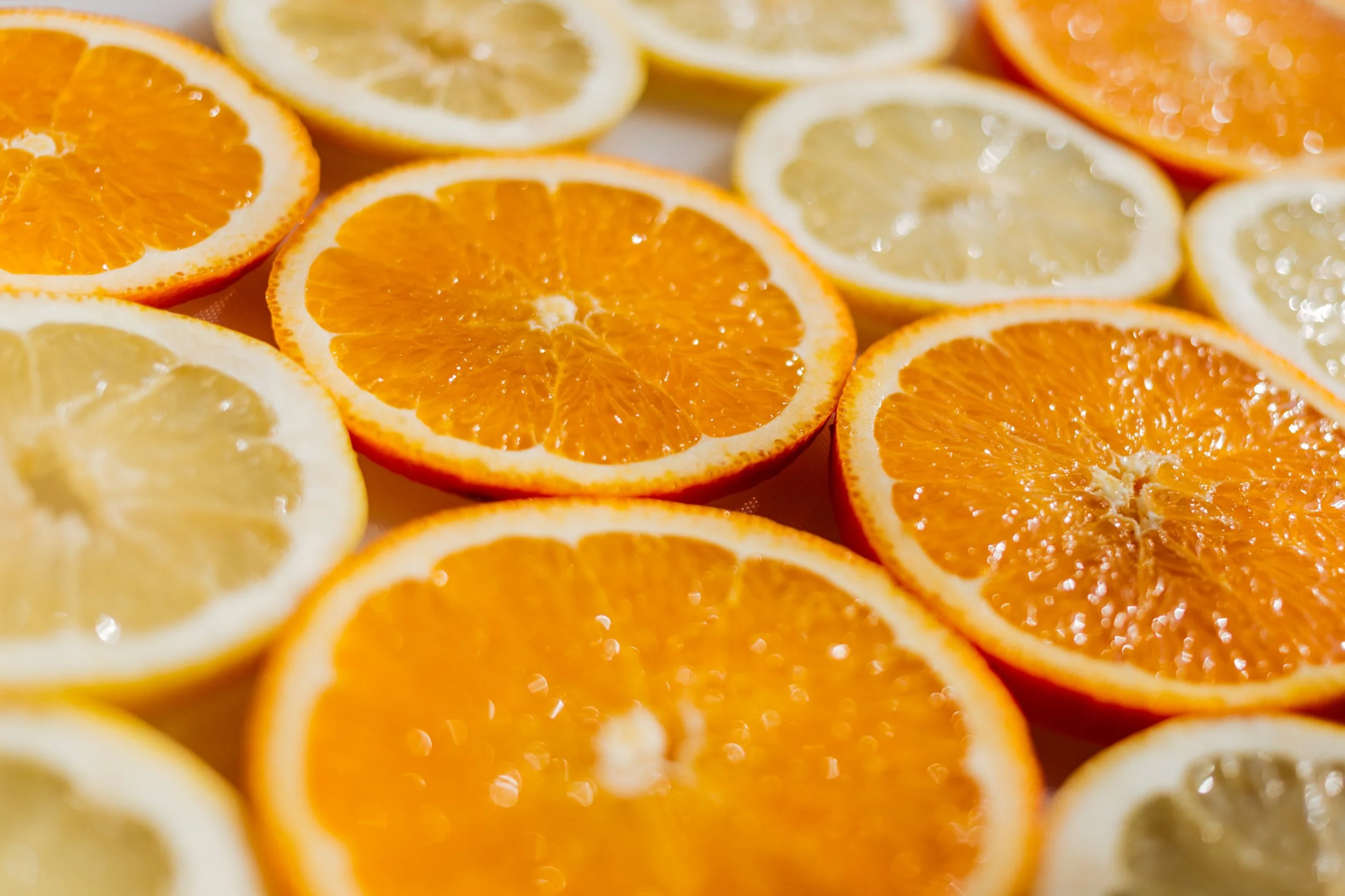 bright-citrus-close-up-370014.jpg
