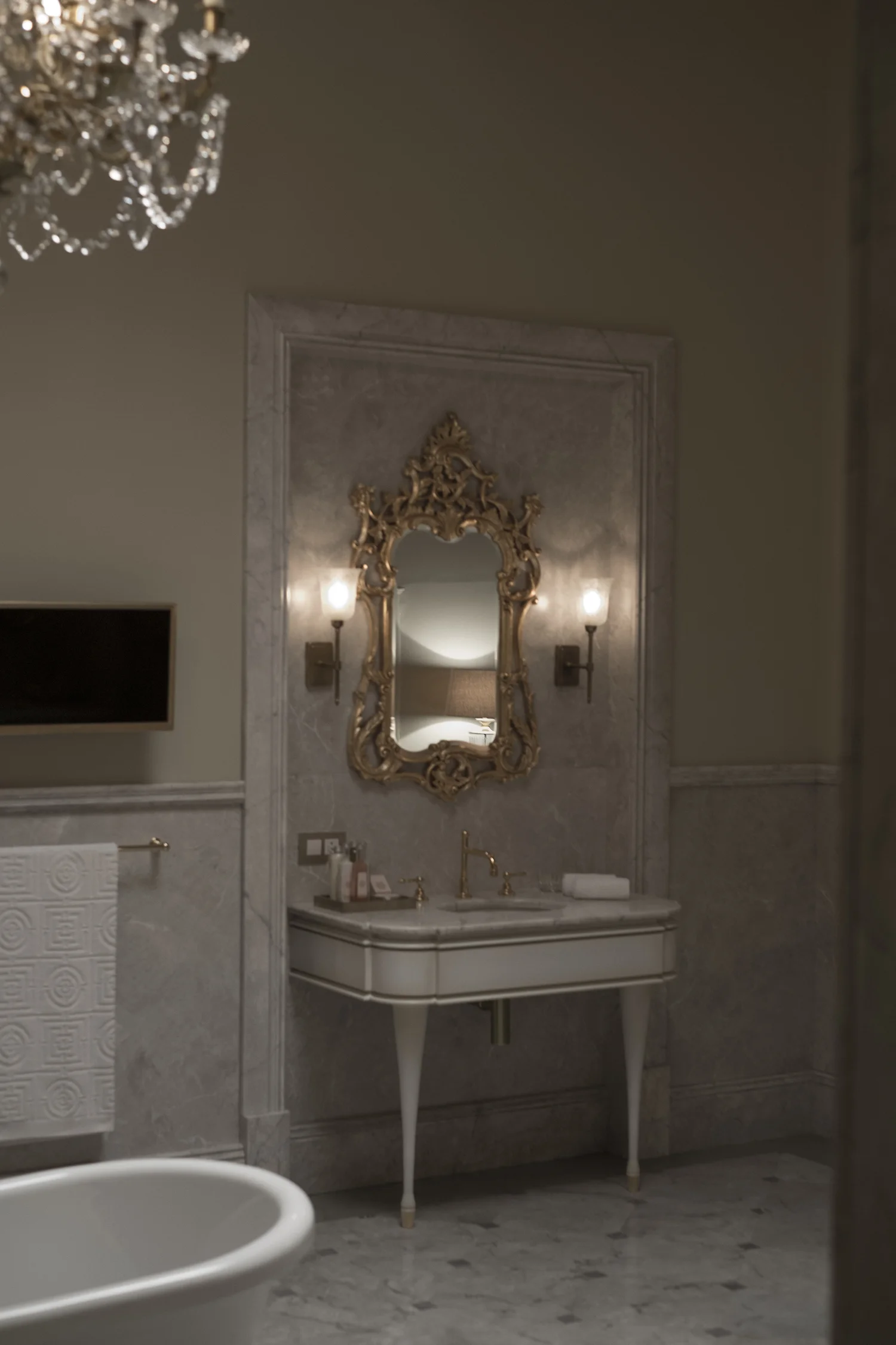 Vanity#1.jpg