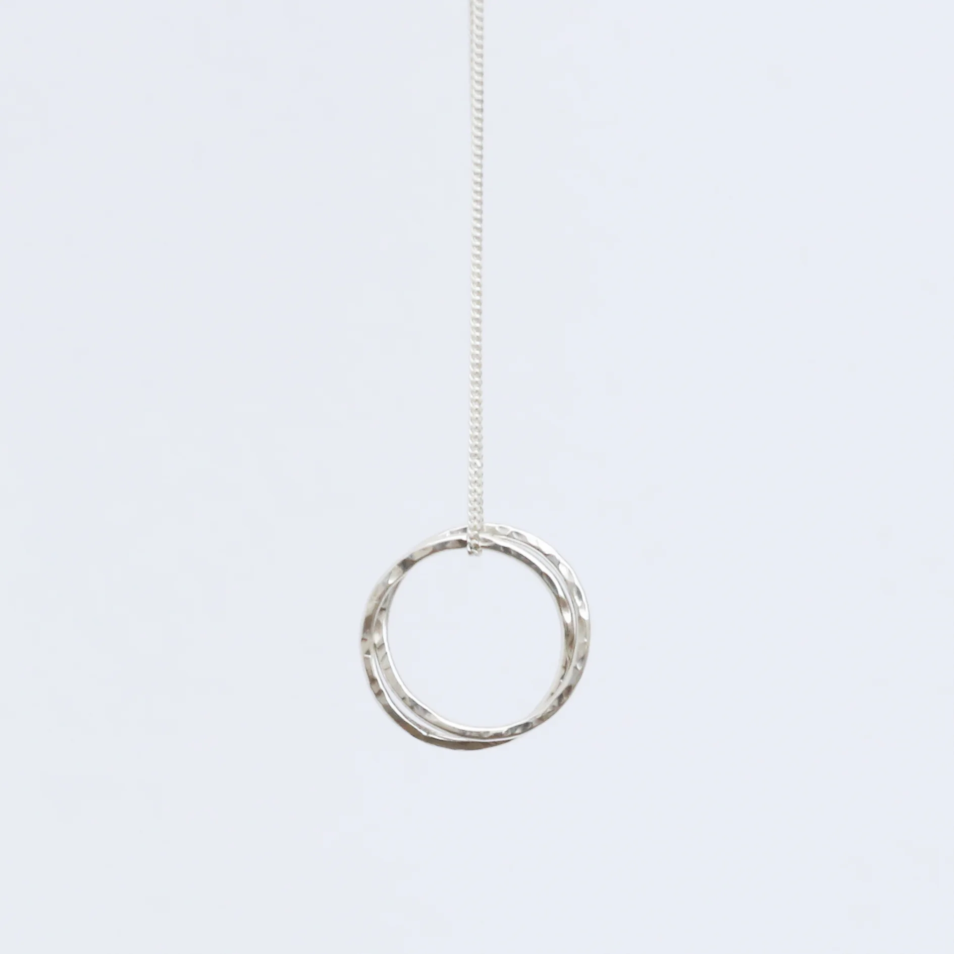 Interlinking Double Circle Necklace.jpg