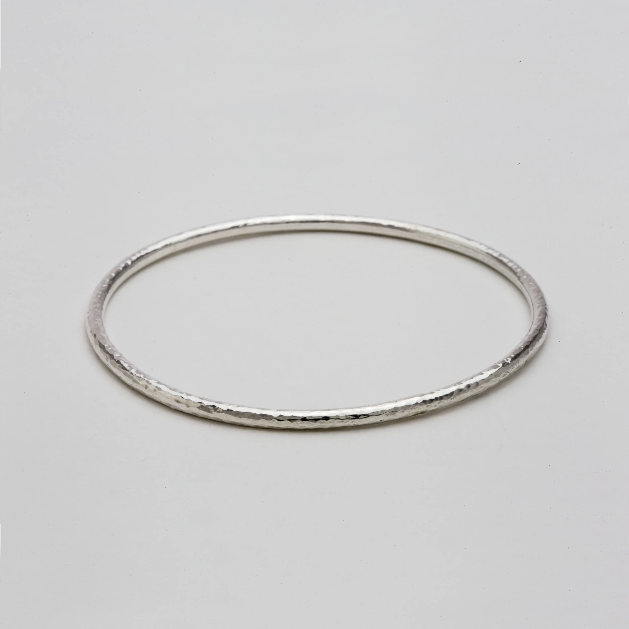JBDP - Dappled Round Bangle (2).jpg