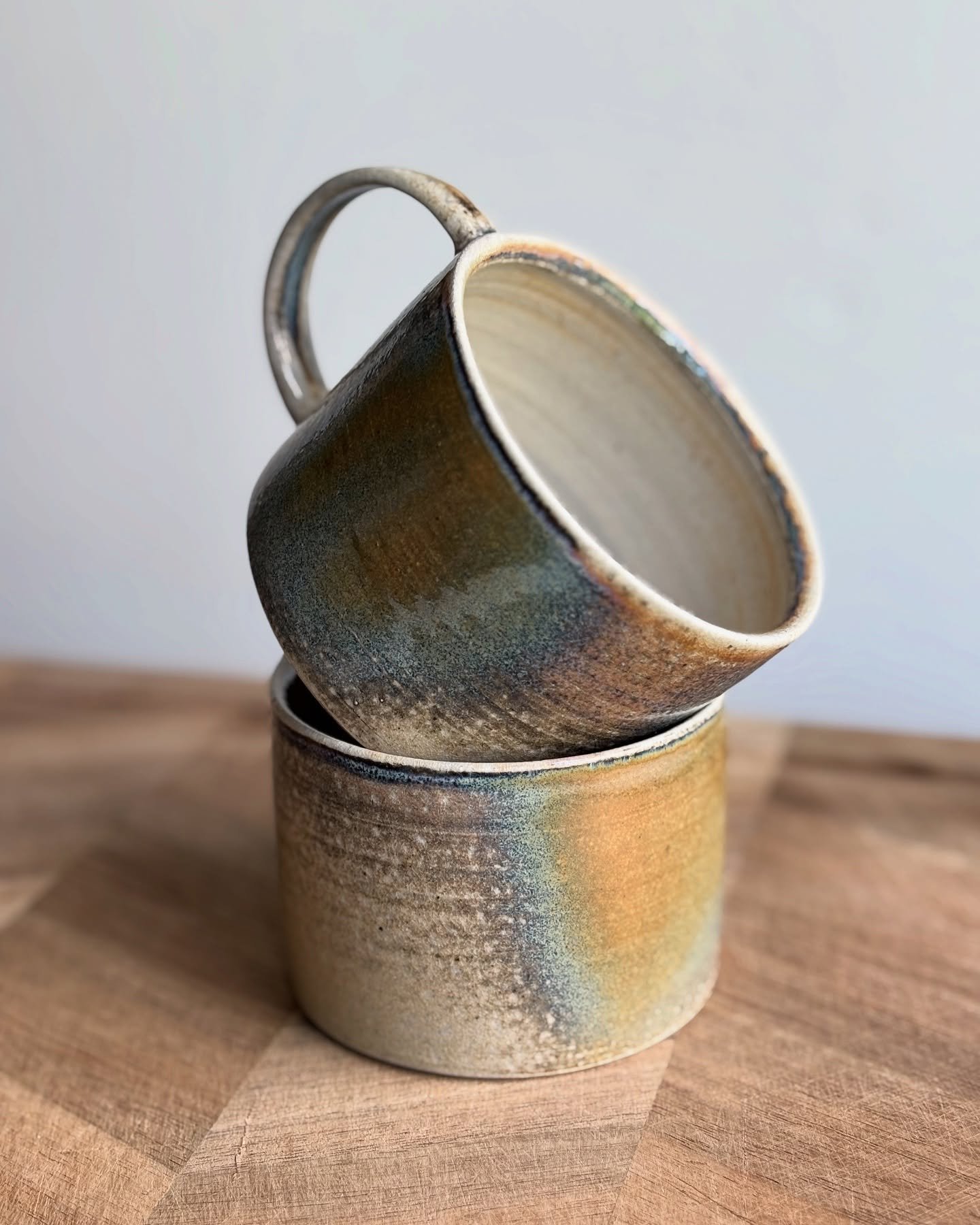 I&rsquo;ve now got a small collection of soda fired items on Ankor&rsquo;s website (link in bio). These used quite a broad variety of clays, slips, wood ash and minerals so there&rsquo;s a fairly wide selection of different surface effects across the