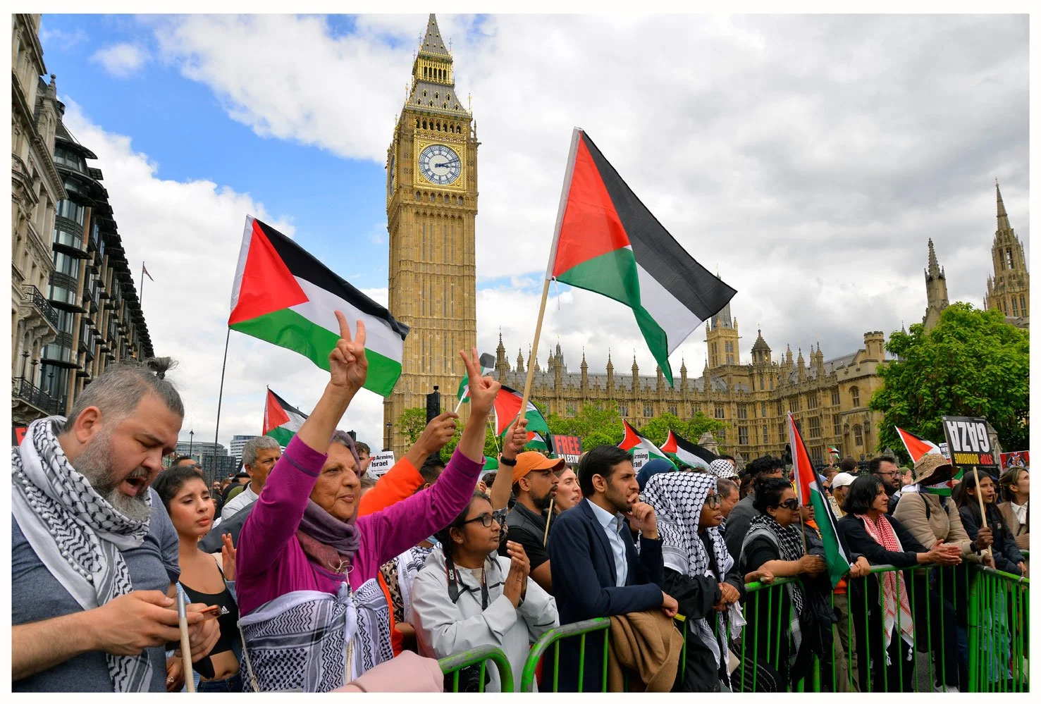 03_BigBen_GazaProtestSITE.jpg