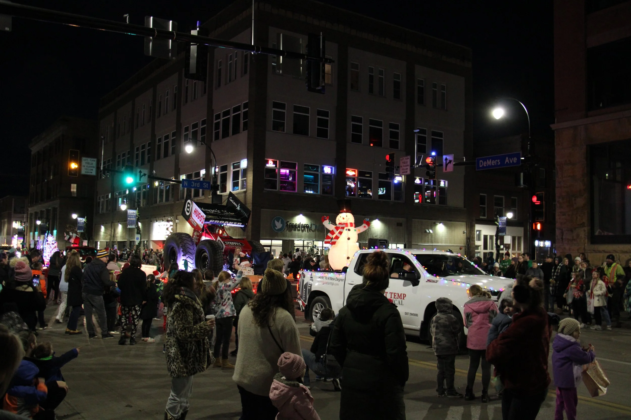 HollyDazzle Parade Float