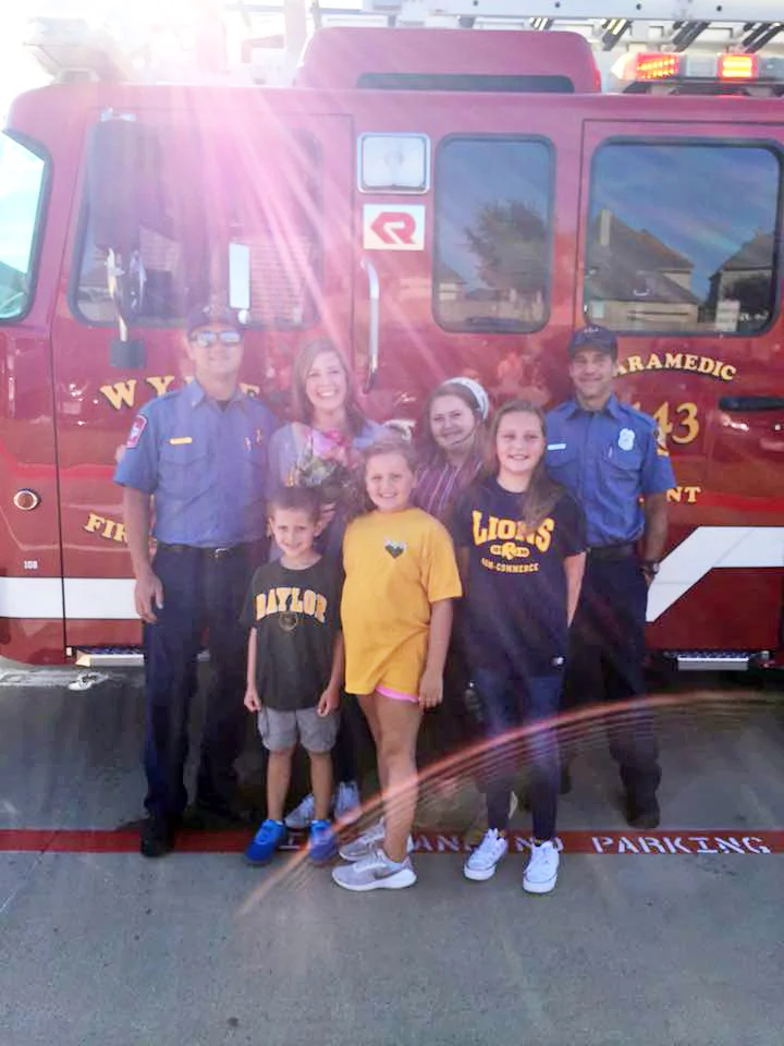 (Back row, left to right), Rob Nishiyama, Stephanie Seale, Stephanie’s daughter. Alye Beth Seale and Michael Ahlemeier. (Front row, left to right) Stephanie’s children – Barrett Seale, Anna Claire Seale and Addison Seale.