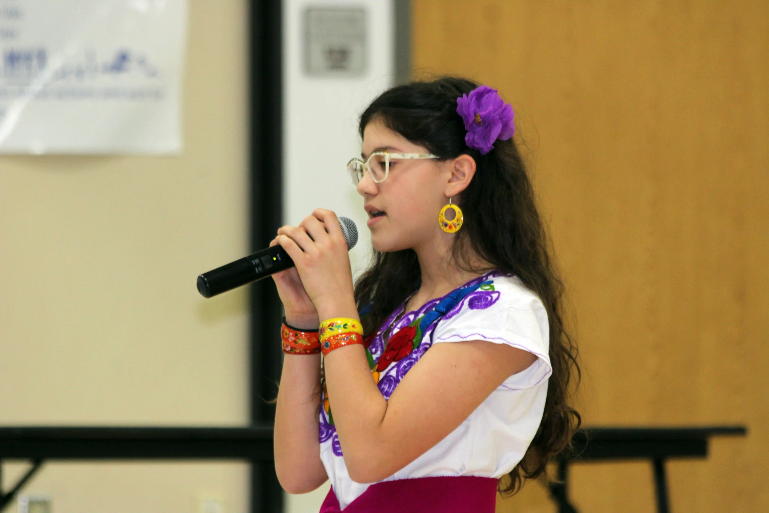 Boggess alumna, Sophia Rueda, sang a song in Spanish.