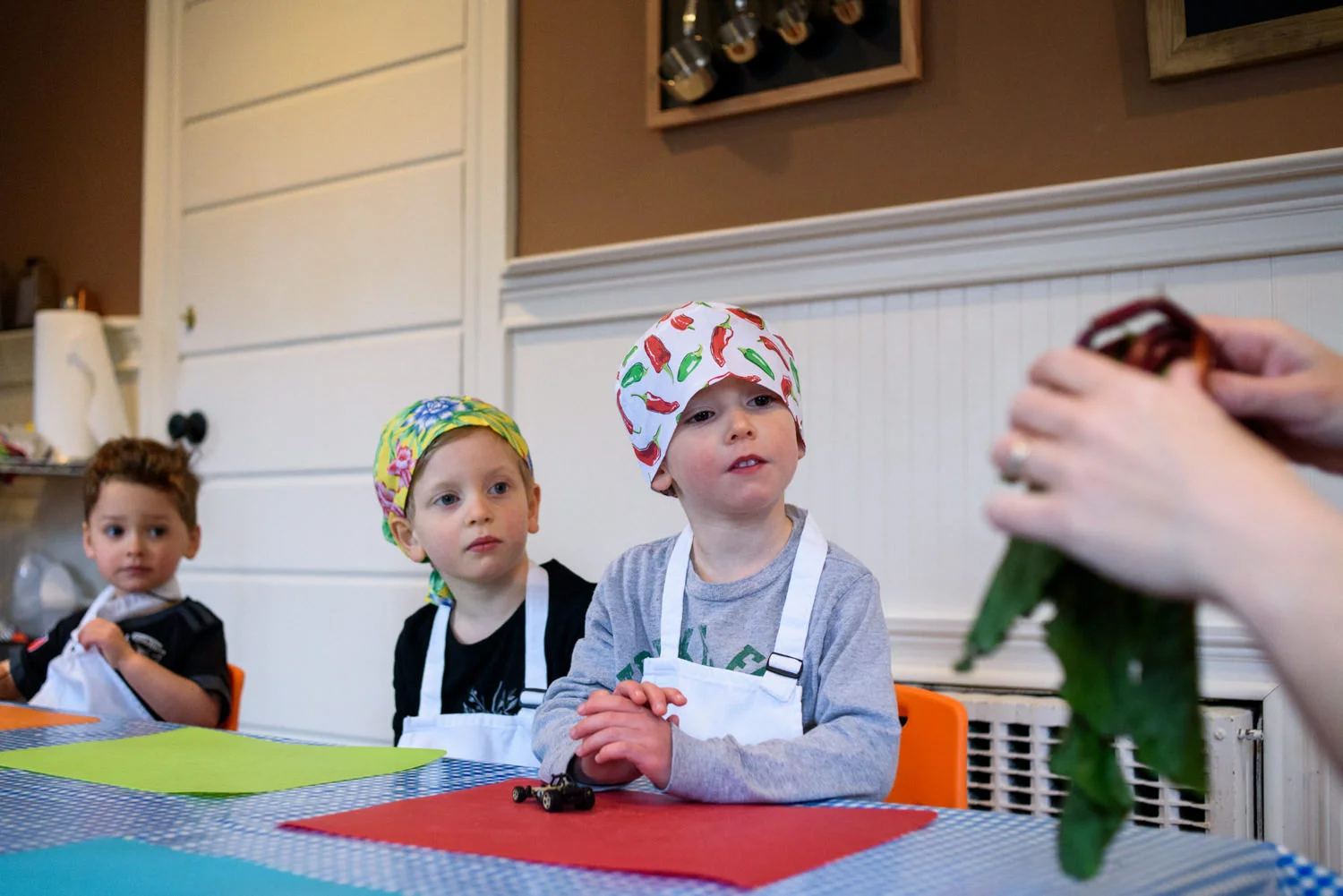 kids learn about beets to make pink hummus