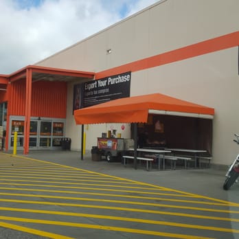 homedepothotdog.jpg